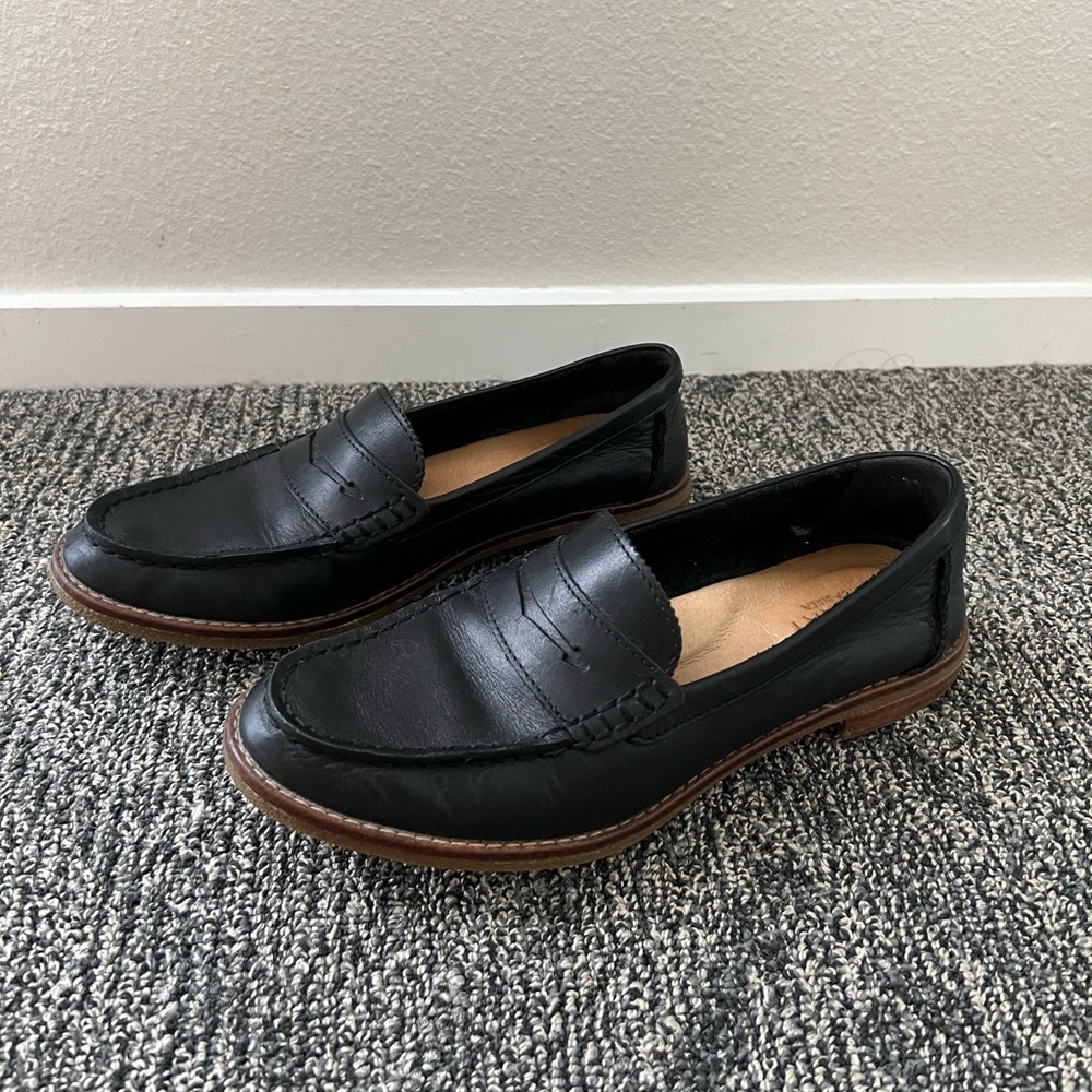 sperry seaport penny loafers